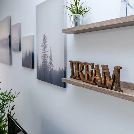 Casa Alivas פורנס