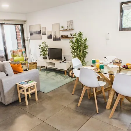 Casa Alivas بيت للعطل فورناس