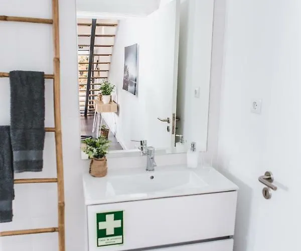 Casa Alivas * Furnas (Azores)